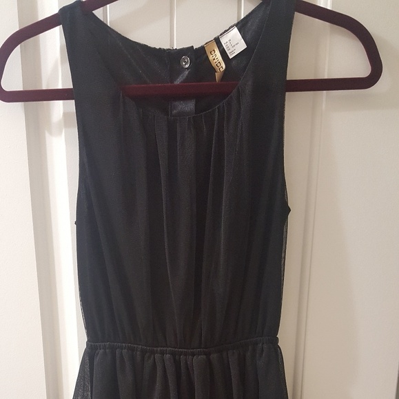 H & M Divided tulle dress. - Picture 9 of 12
